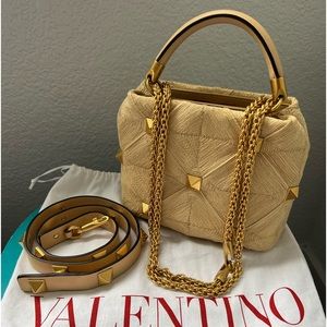 Brand new authentic Valentino Rockstud Raffia Leather Top Handle Bag available!